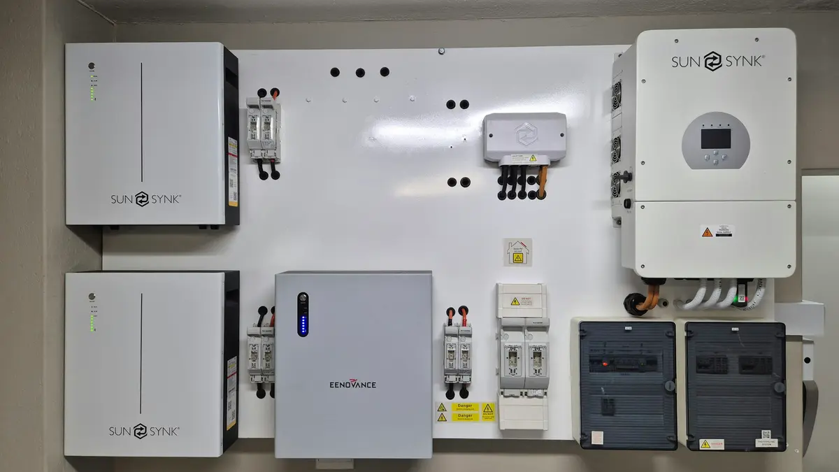 SolarEdge Cuts 10% of Workforce as Q3 Guidance Misses Estimates