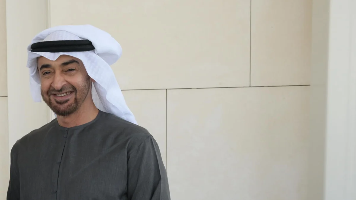 Le président des Émirats arabes unis rencontre le pilote héroïque de flydubai