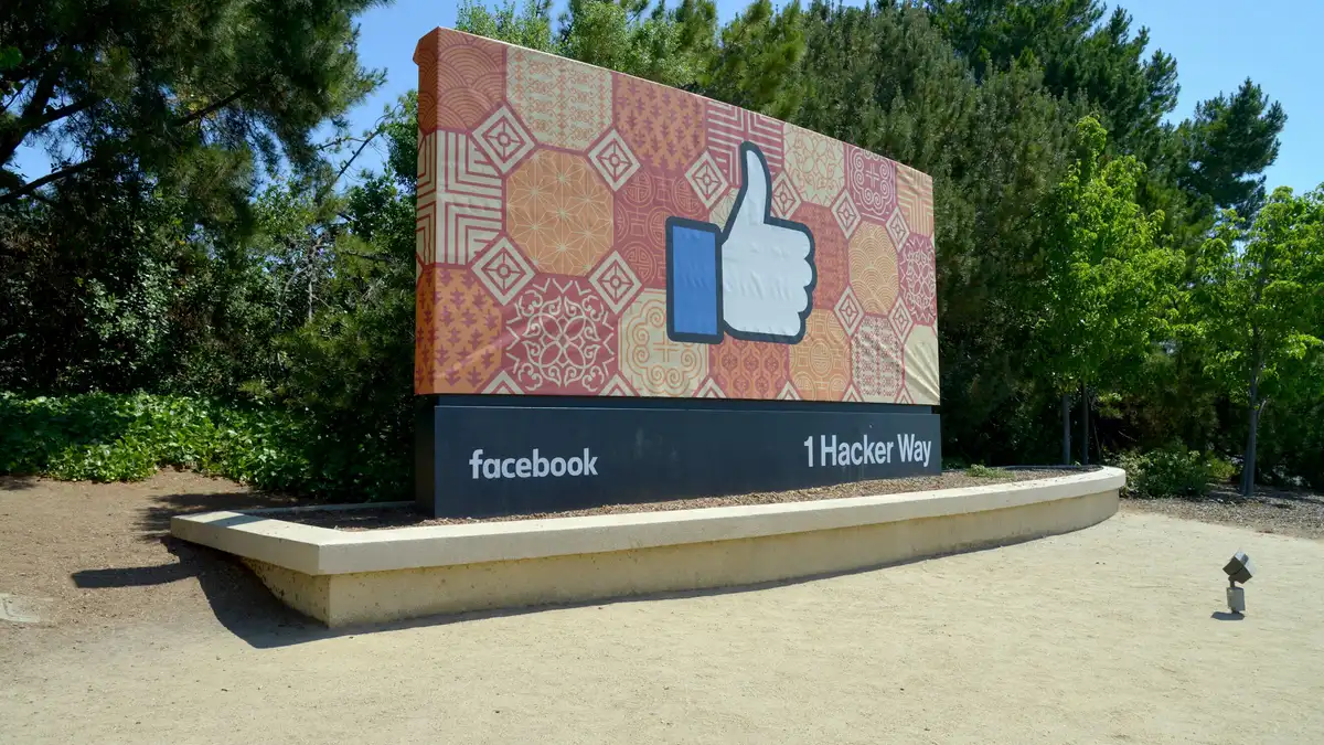 Mark Zuckerberg Considered California Exit Over Wealth Tax, SEC Filing Reveals