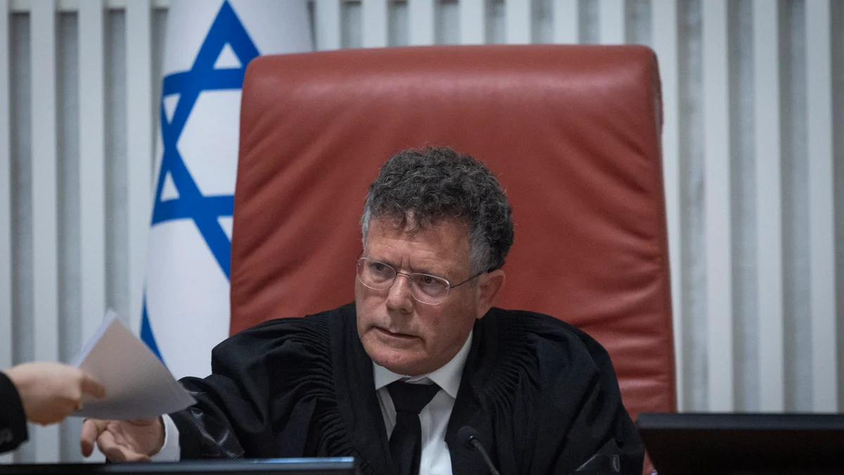 Supreme Court Appeal Threatens Caregiver for 97-Year-Old Israel Prize Laureate