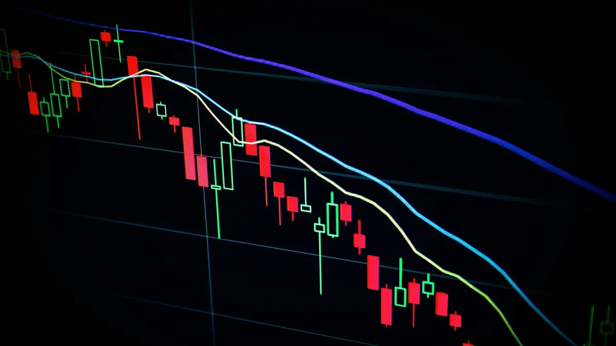 Le dollar atteint un pic de six mois face au shekel sur fond de tensions mondiales