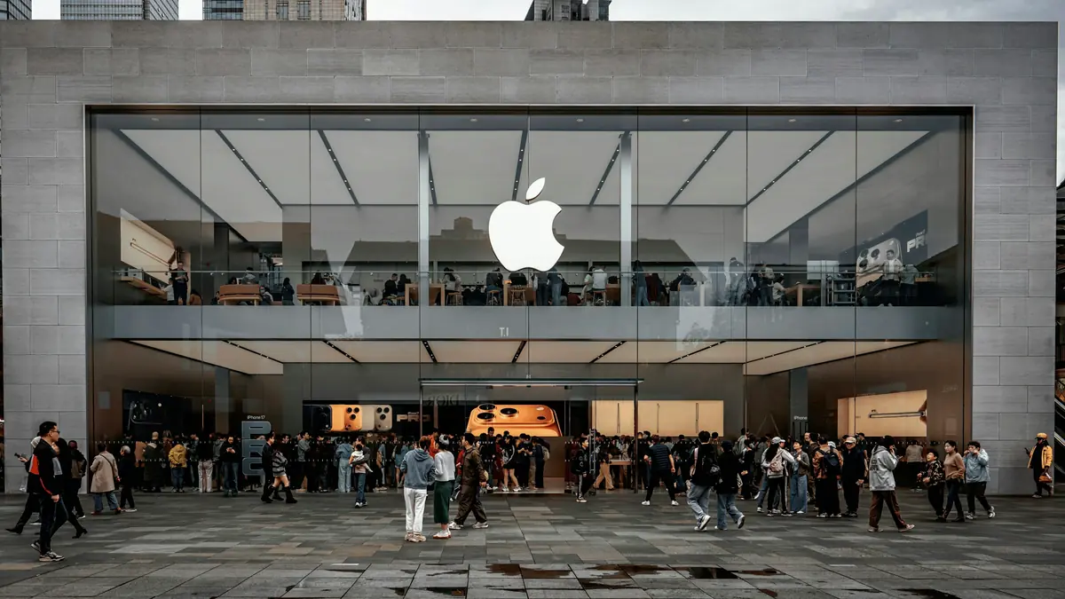 Apple prépare des sorties d'iPhone divisées en 2027 et un design anniversaire