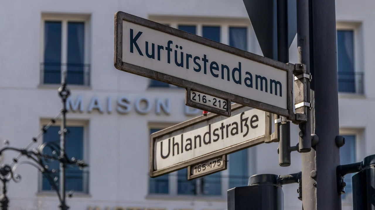 Berlin Housing Nationalization Plan Threatens Real Estate Giants With Billions in Losses