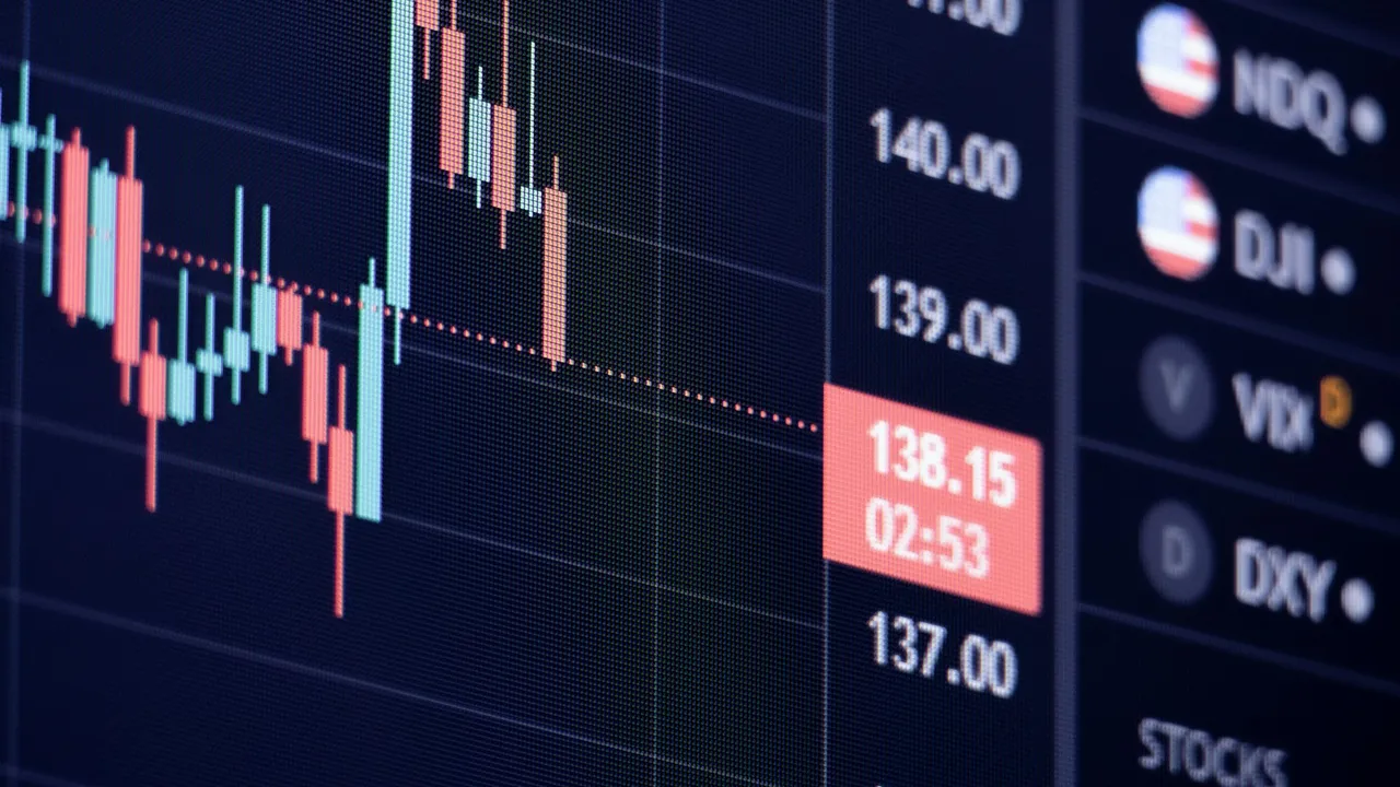 Navigating Market Volatility: Sela Investment House CIO Ofir Serdam on AI Stocks and Risk