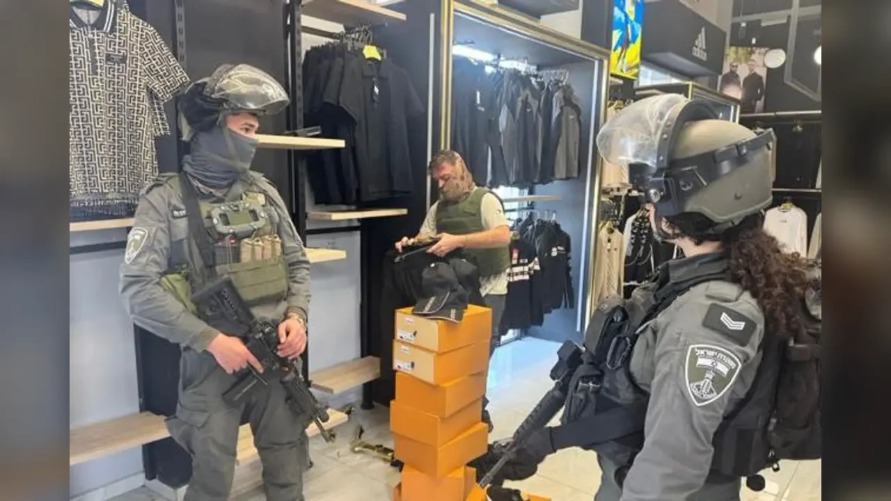 В праздничные дни полиция изъяла крупную партию незаконного оружия