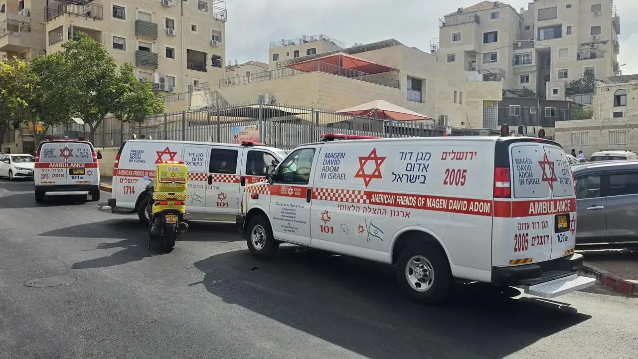Police Close Beitar Illit Daycare After Tuna Allergy Hospitalizes Toddlers