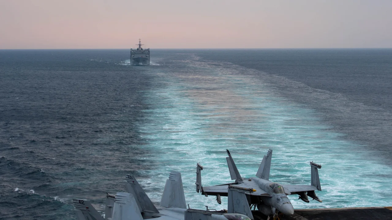 Иран изучает предложение США на фоне слухов о возможной военной операции