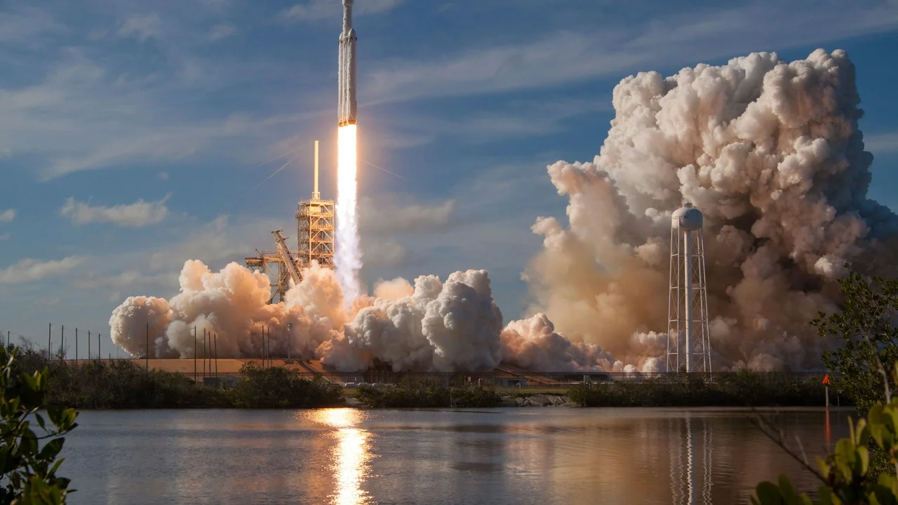 JP Morgan предрек утроение стоимости акций SpaceX на фоне прорыва в ИИ