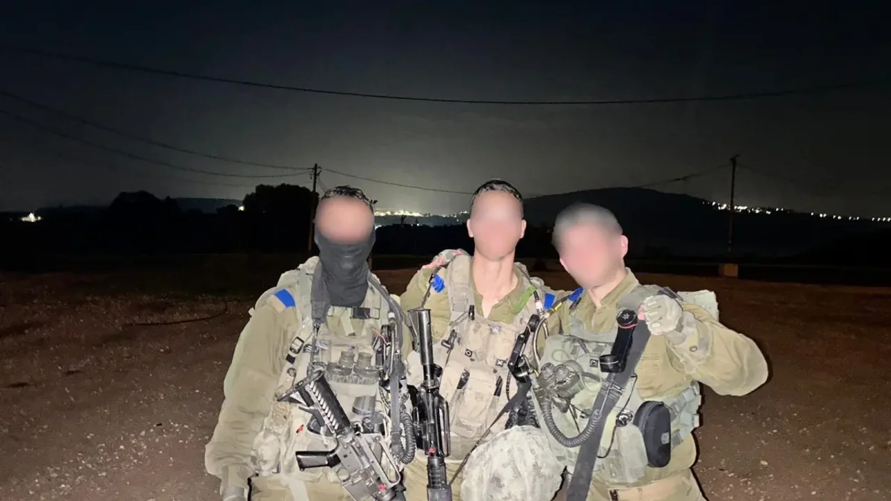 Elite IDF Artillery Officers Awarded Citations Following Lebanon Combat