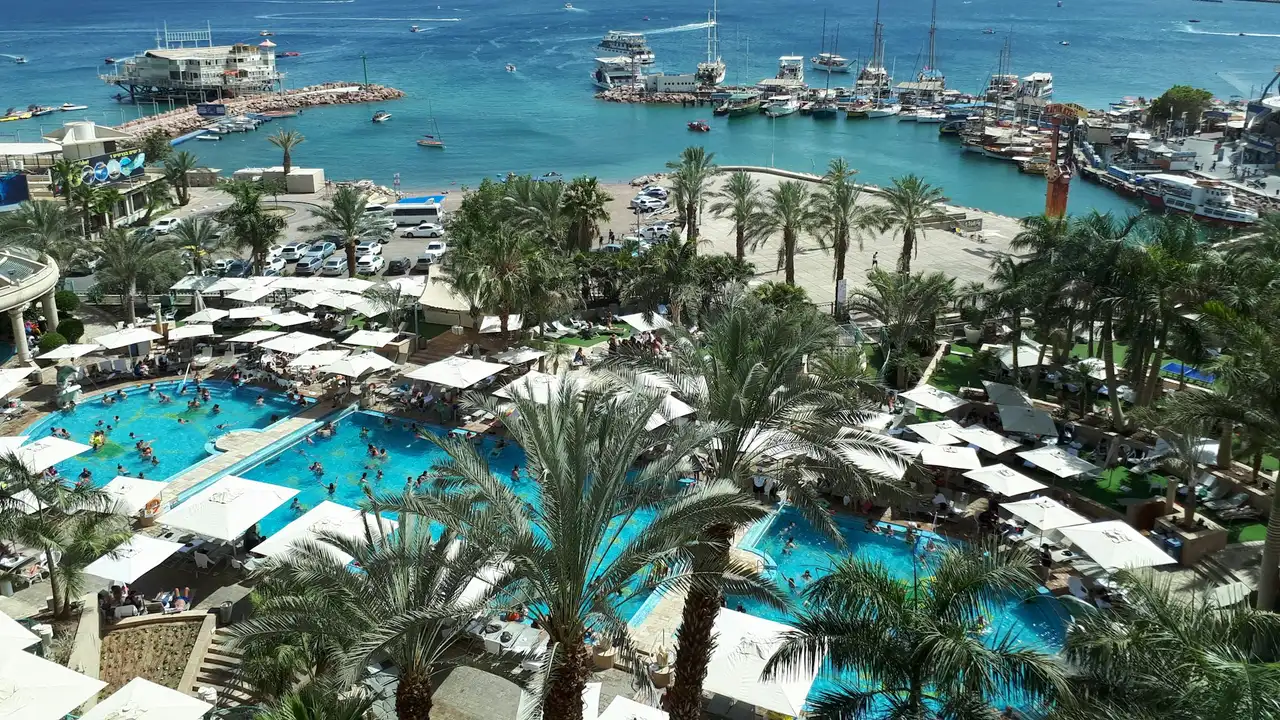 Pourquoi les vacances à l'étranger coûtent bien moins cher qu'à Eilat