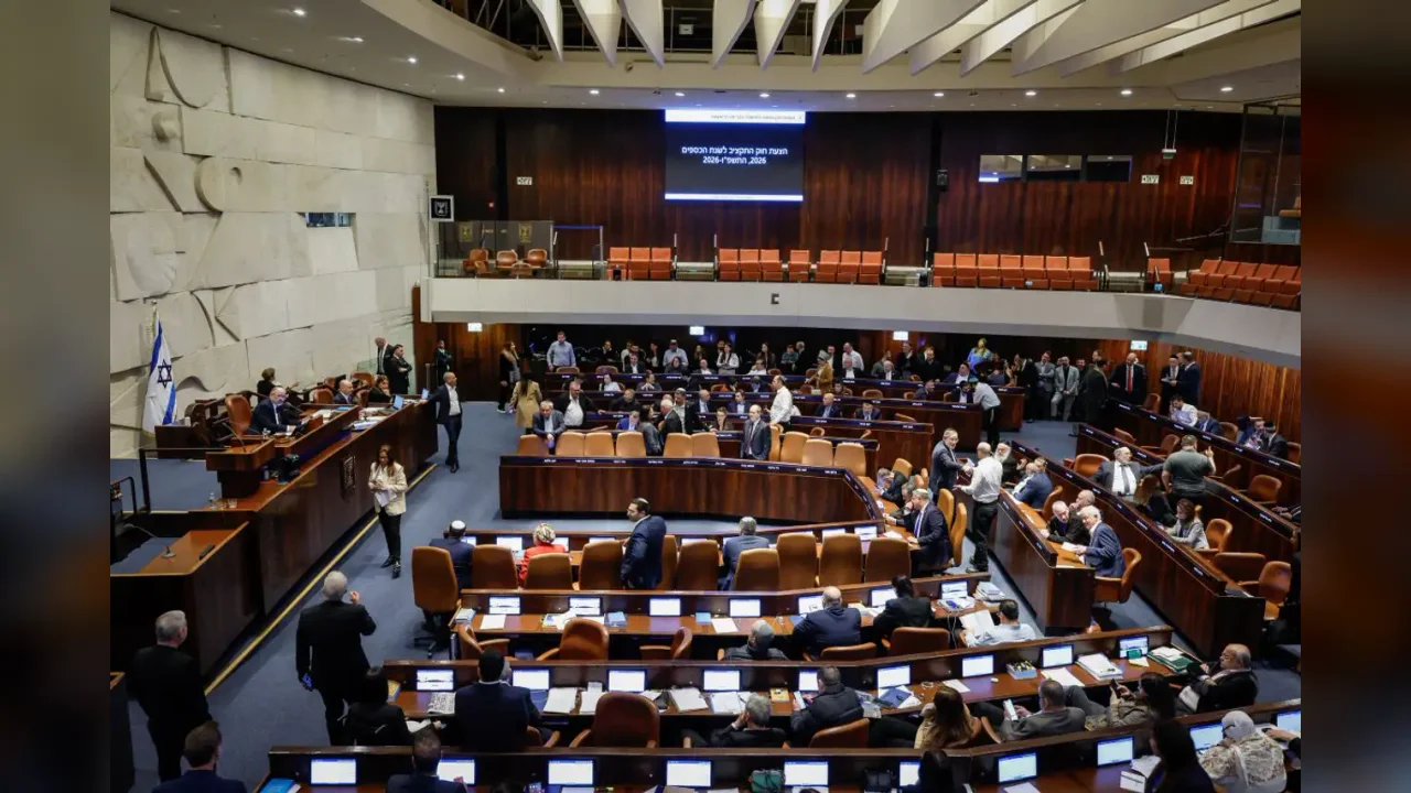 Degel HaTorah Weighs Potential Coalition Talks With Gadi Eisenkot