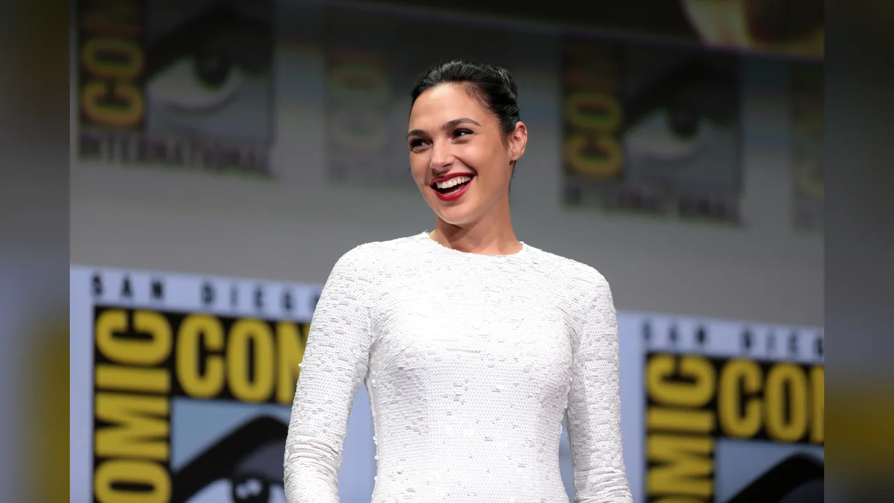 Une vidéo de Gal Gadot dans un centre commercial ravive le débat sur la célébrité