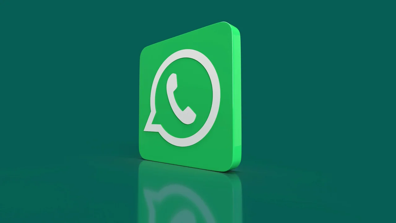 Le Conseiller de Nétanyahou Urich Attaque les Médias Face aux Fuites WhatsApp