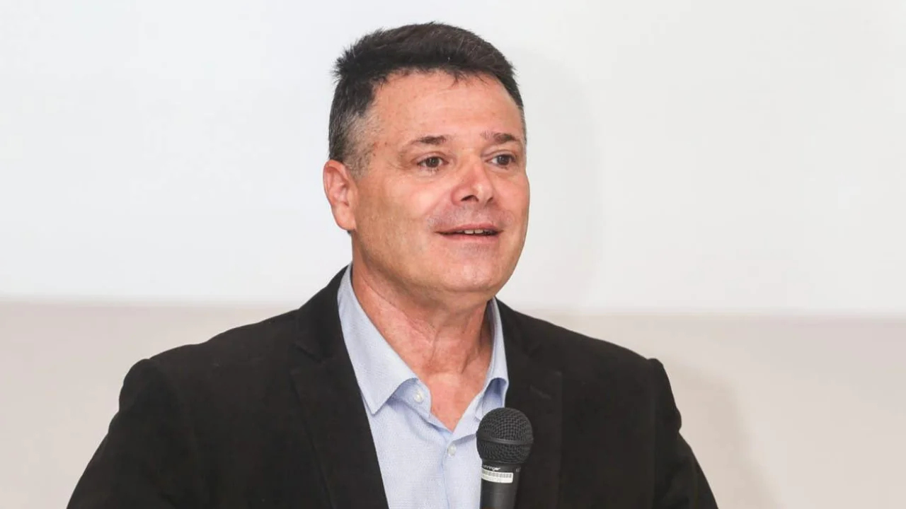 Delhoom Motors Appoints Avi Tzur as Chairman to Fuel Expansion