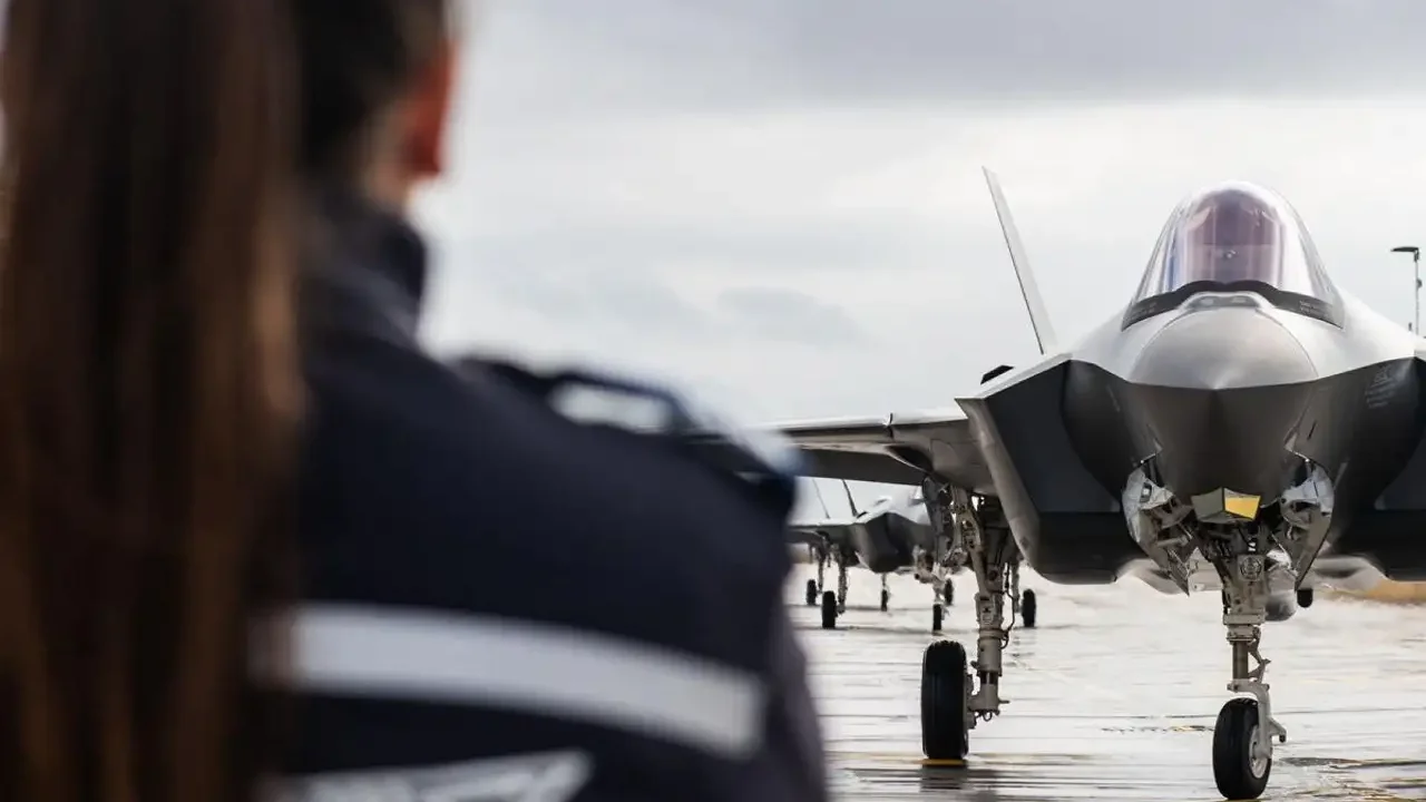«Рафаэль» интегрирует боеприпас SPICE 1000 в истребители F-35