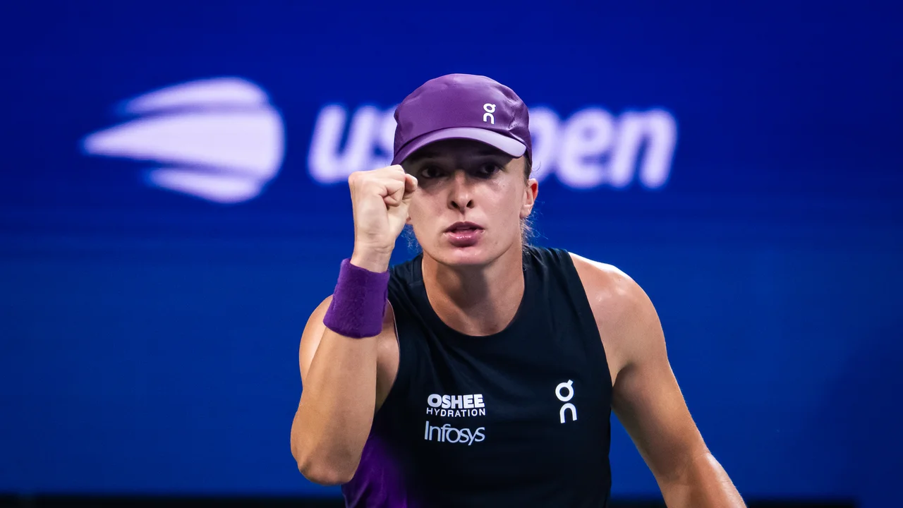 Iga Swiatek Ends 2026 Season Due to Injury, Missing WTA Finals